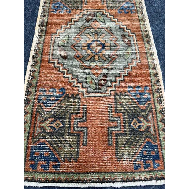 Contemporary Turkish Yastik Rug 1'8" x 3'1" For Sale - Image 3 of 5