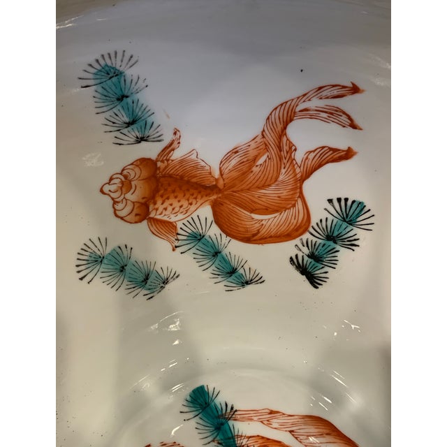 1960s Large Mid-Century Chinese Export Colorful Hand Painted Cranes Flowers Fish Bowl Planter Cachepot For Sale - Image 5 of 12