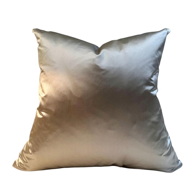 The House of Scalamandre 1970s Designer Scalamandre Satin Pillows - a Pair For Sale - Image 4 of 5