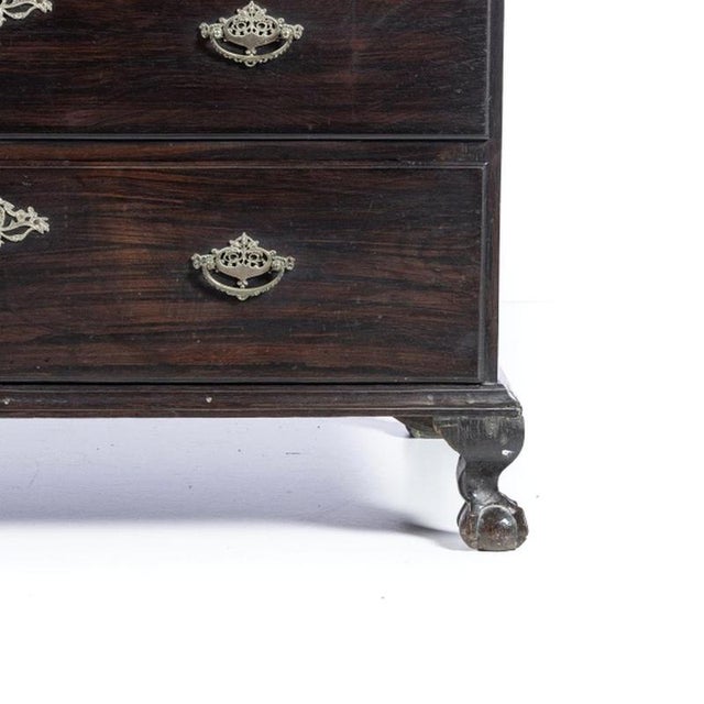 Quenn Mary Chest of Drawers, 18th Century For Sale - Image 5 of 6
