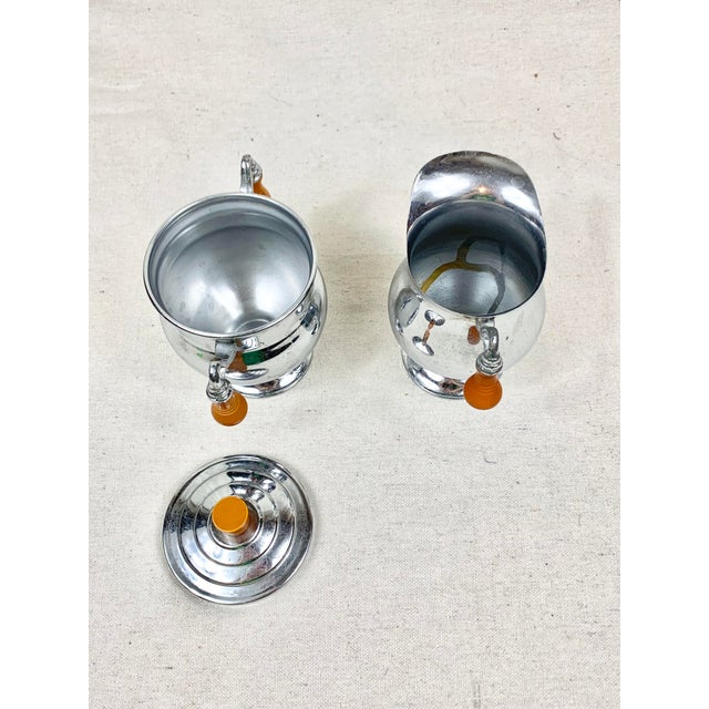 Mid 20th Century Vintage Chrome and Bakelite Sugar and Creamer Set For Sale - Image 5 of 11