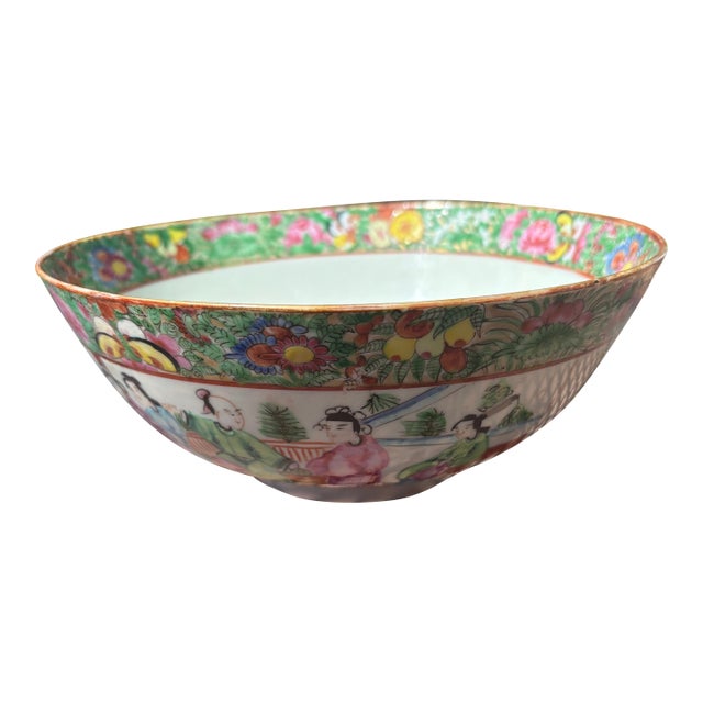 Femme Rose Serving Bowl, Circa 1840 For Sale
