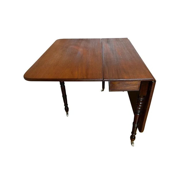 Original side table around 1910 (No. 1539) Type of wood: mahogany Color: Nut brown means, polished Dimensions: Height:...