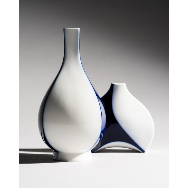Modern Modernist Porcelain Vases by Trude Petri and Konrad Quillmann for KPM Berlin, 1960s, Set of 2 For Sale - Image 3 of 13