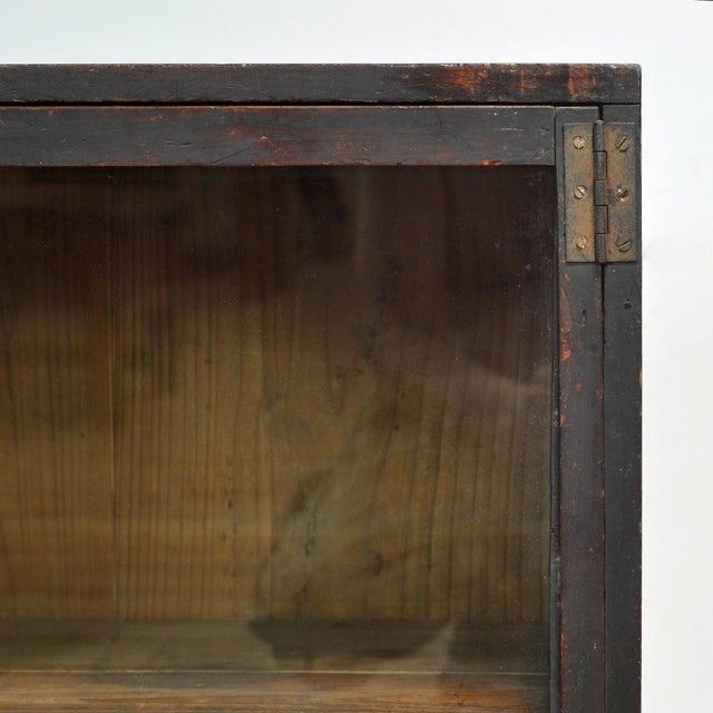 Small Japanese Display Cabinet, 1925 For Sale - Image 10 of 14