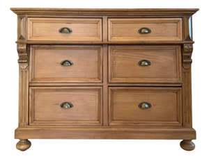 Farmhouse Chest of Drawers in Pine