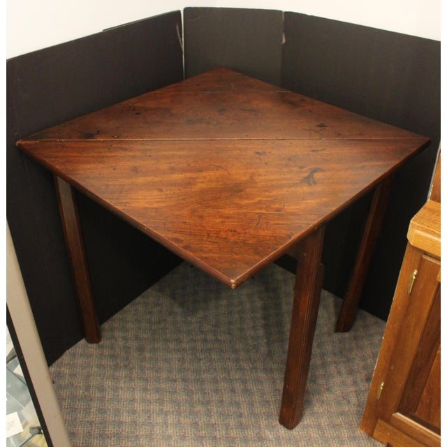 English Circa 1760-1780 English George III Period Corner Drop-Leaf Table For Sale - Image 3 of 9