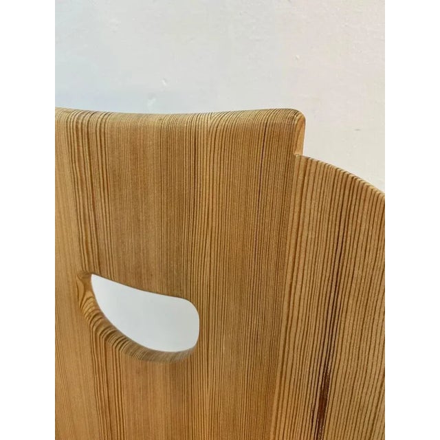Sörgården Chairs in Pine by Carl Malmsten for Svensk Fur, 1950s, Set of 4 For Sale - Image 3 of 11