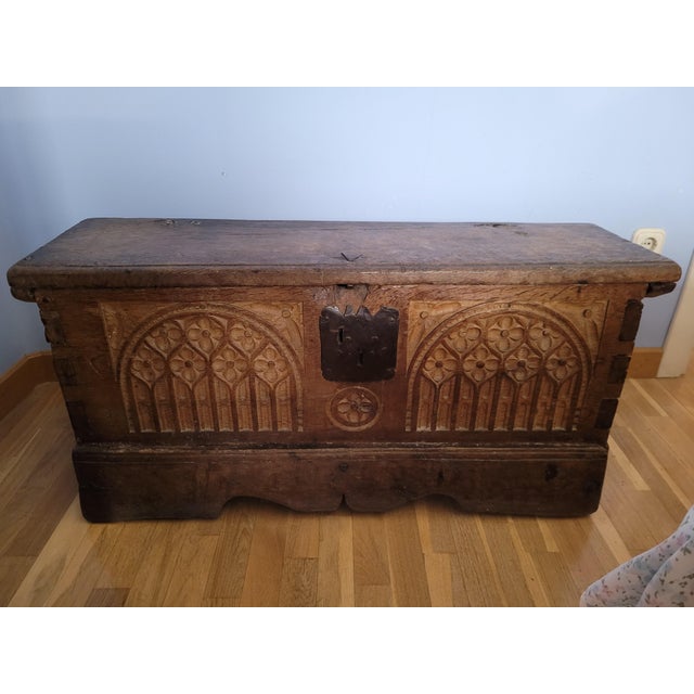 Brown 19th Century Gothic Chest in Oak Wood, North of Castile For Sale - Image 8 of 15