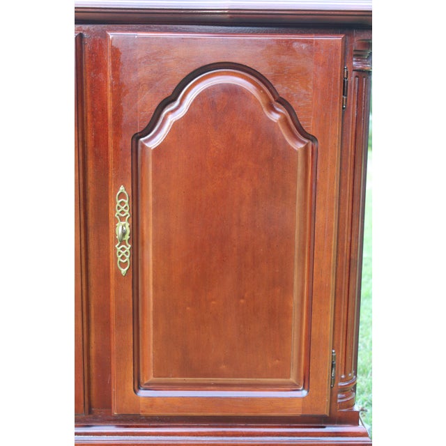 1980s Lexington Two-Door Mahogany Buffet For Sale - Image 13 of 18