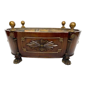 George III Style Large Scale Classical Wine Cooler Cellarette or Jardiniére