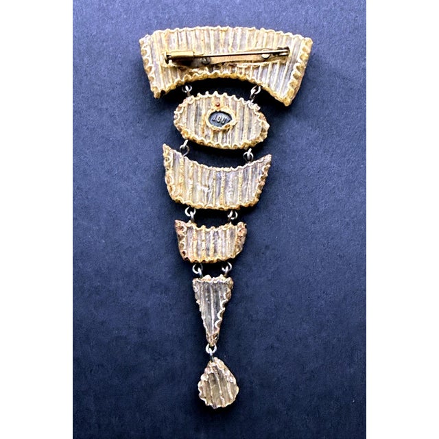 Pink French Articulate Talosel Brooch with Glass Inlay by Line Vautrin Branded For Sale - Image 8 of 9