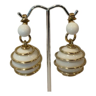 Vintage Signed Trifari White Spiral Clip Earrings, A Pair For Sale