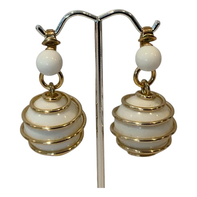 Vintage Signed Trifari White Spiral Clip Earrings, A Pair For Sale