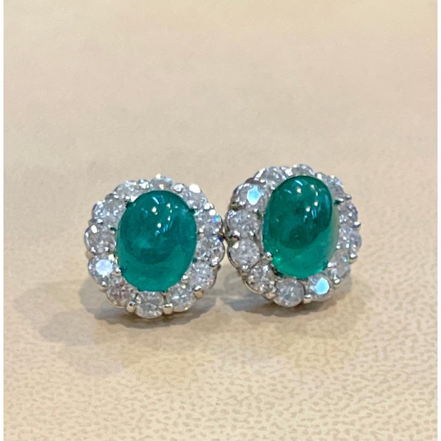 12 Ct Natural Emerald Zambia Cabochon & 4 Ct Diamond Stud Earring 14 KW Gold For Sale In New York - Image 6 of 18
