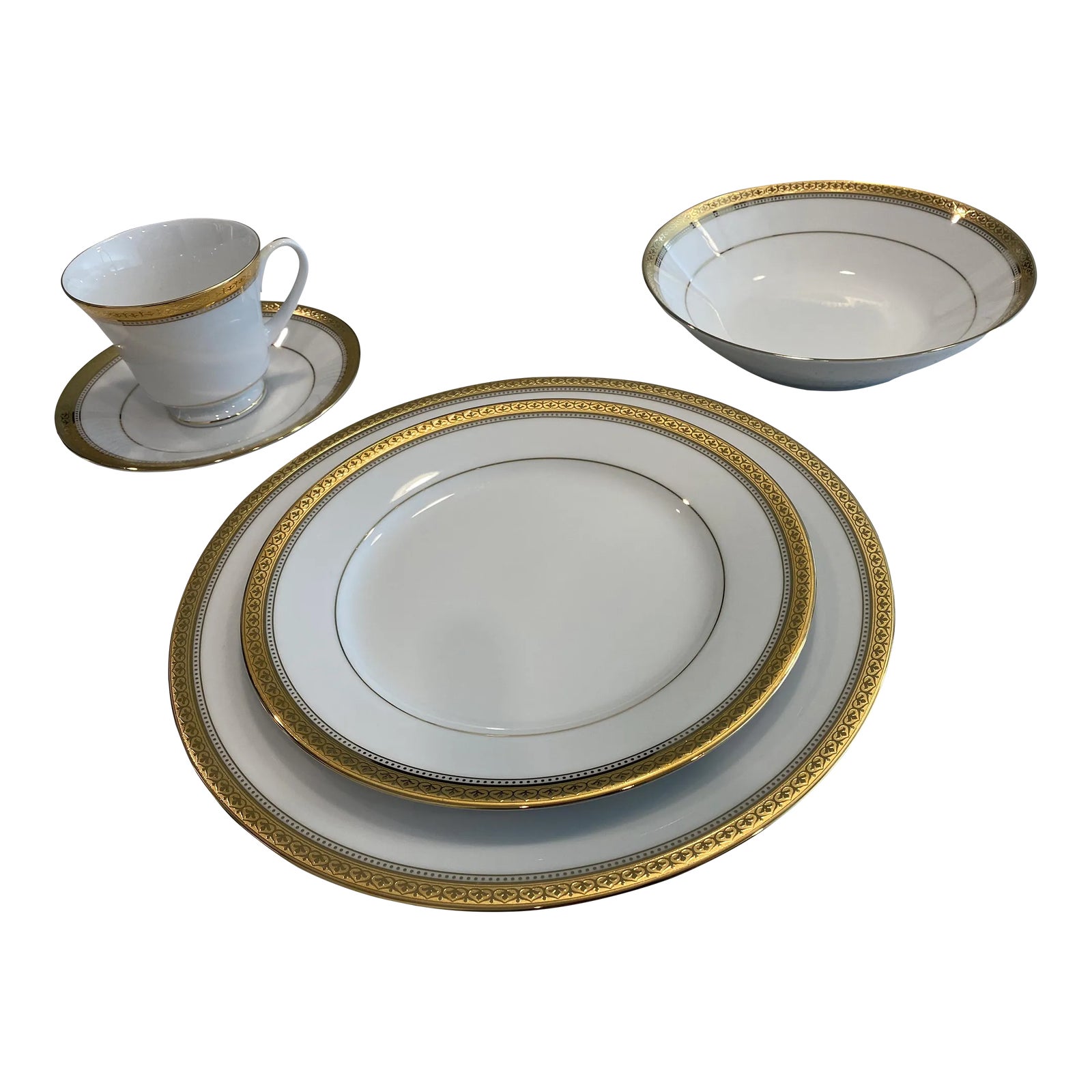 Contemporary Fine China By Noritake