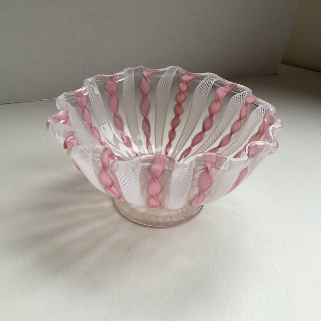1940s Murano Art Glass Pedastal Bowl For Sale - Image 5 of 5