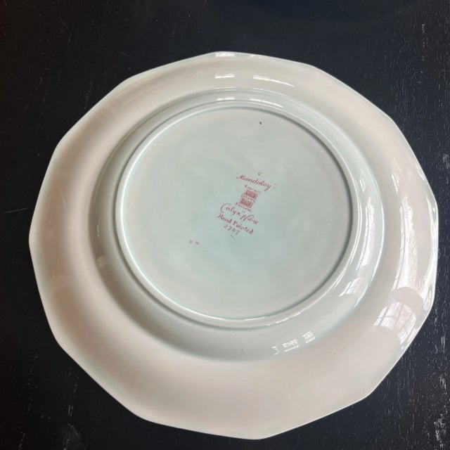 Antique English Adams Mandalay Celadon Green Calyx Ware Dinner Plates- Set of 4 For Sale In New York - Image 6 of 6