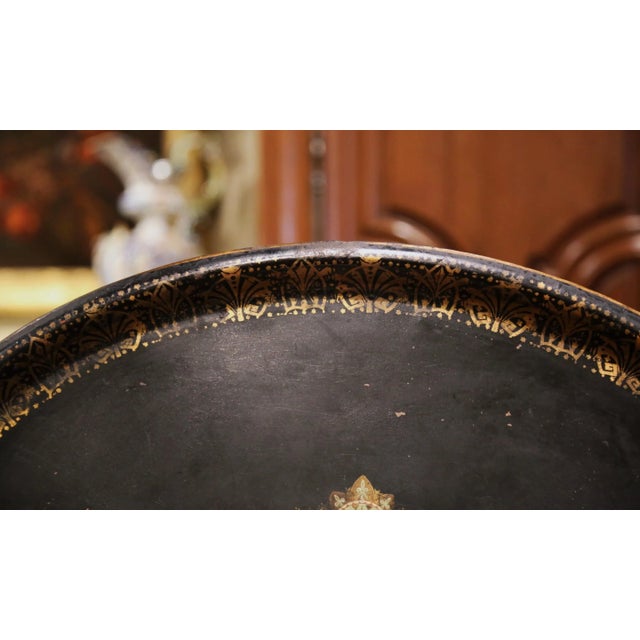 19th Century French Napoleon III Oval Tole Tray With Hand Painted Medallion For Sale - Image 4 of 9