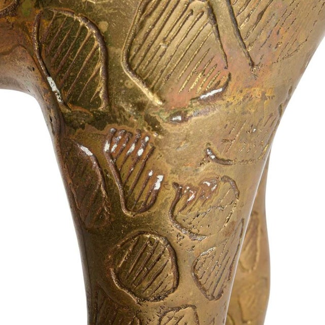 Mid-Century Modern Tall Brass Giraffe Sculpture With Engraved Patterned Surface For Sale - Image 9 of 10