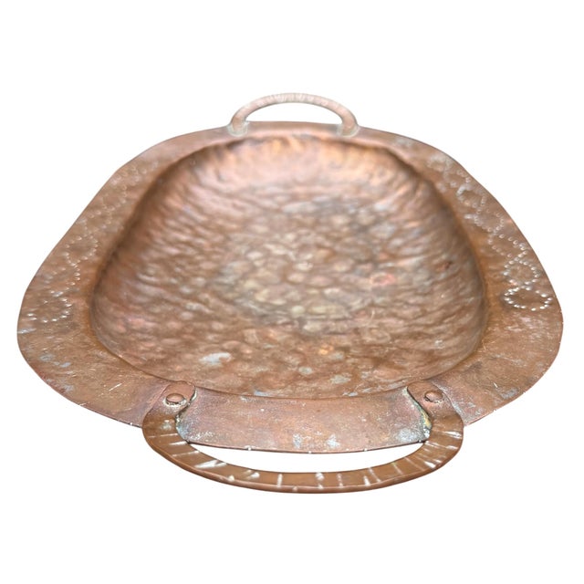 American Arts & Crafts Hammered Copper Tray For Sale In Chicago - Image 6 of 13