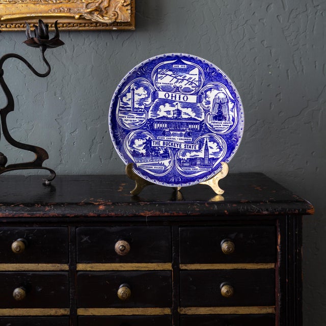 American Ohio Buckeye State Delft Style Blue and White Decorative Plate For Sale - Image 3 of 4