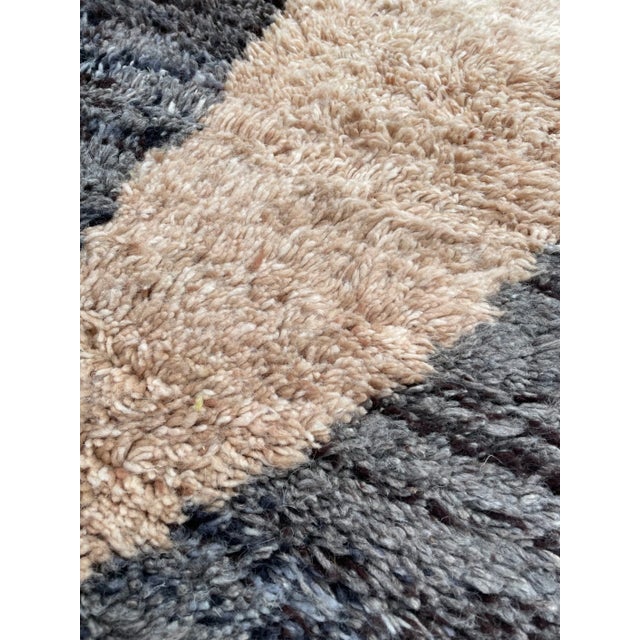 Abstract Contemporary Moroccan Wool Rug For Sale - Image 3 of 17