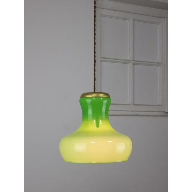 Large Mid-Century Italian Brass and Glass Pendant Lamp For Sale - Image 5 of 17
