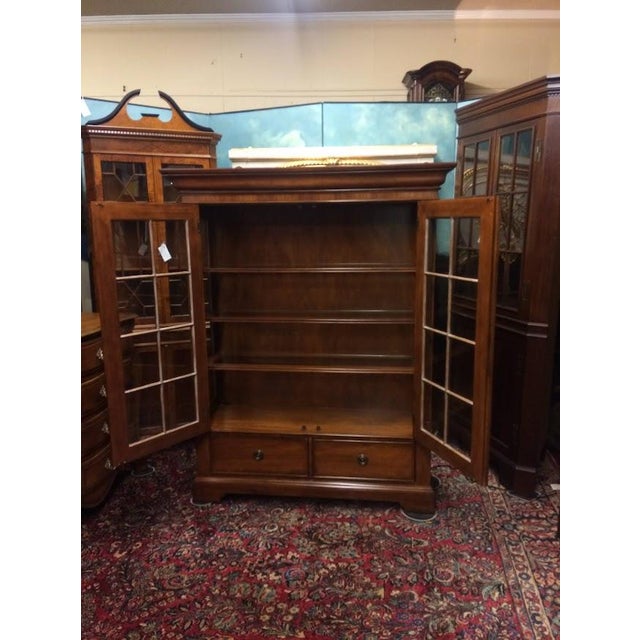 Sligh-Lowry Furniture Co. Display Cabinet, Bookcase, Sligh Furniture For Sale - Image 4 of 13