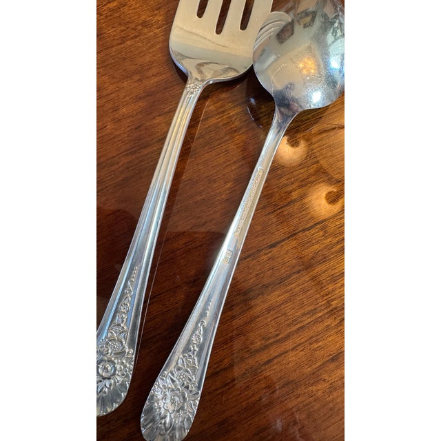 Mid-Century Modern Jubilee Silverplate, International Silver 1953, Wm Rogers MFG Co Meat Fork & Serving Spoon For Sale - Image 3 of 9
