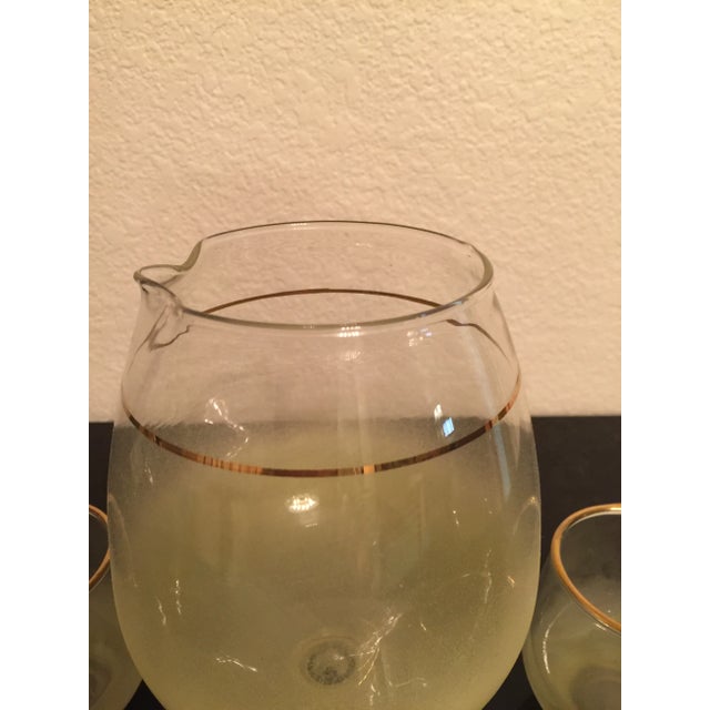 Lovely vintage yellow frosted lemonade set with pitcher and 5 glasses. This set is in very good condition with no visible...