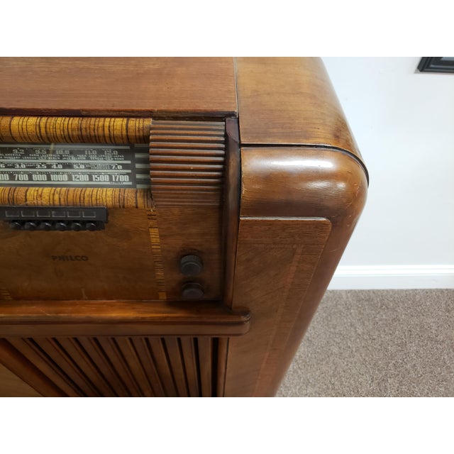Vintage, Antique 1941 Philco, Art Deco Console Radio With Inlays, Model