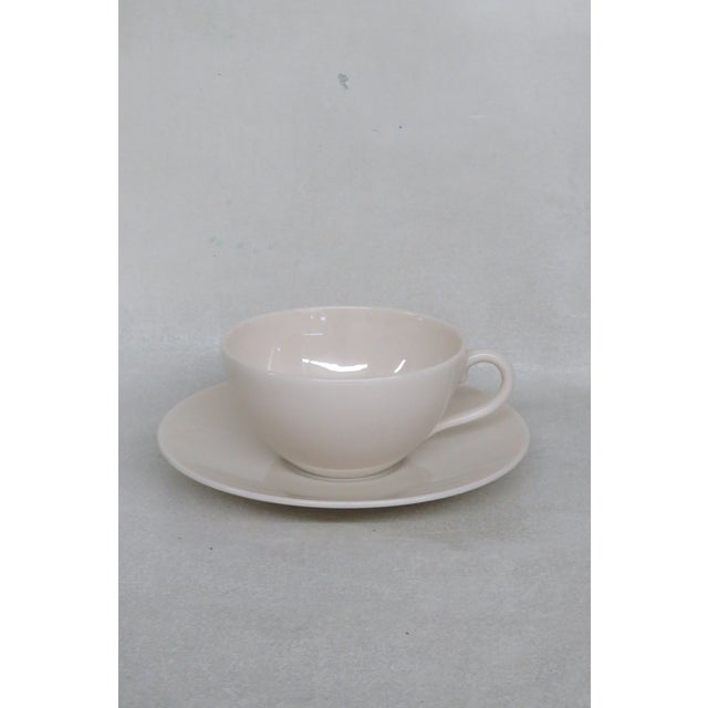 Lenox Cream Tea Cup and Saucers For Sale In Miami - Image 6 of 7
