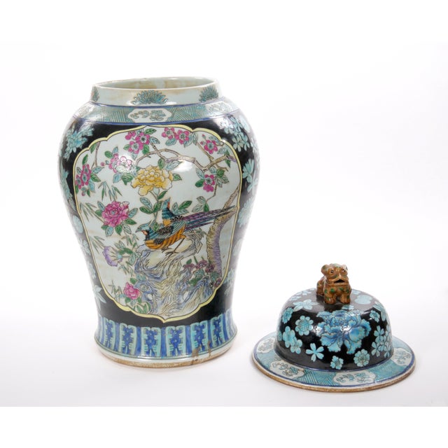 Large 19th Century Chinese Export Hand-Painted Enameled Lidded Decorative Urn For Sale In New York - Image 6 of 14