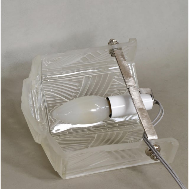 Hettier Vincent & Hanots French Art Deco Frosted Glass Pocket Wall Sconces 1930s - A Pair For Sale - Image 10 of 14