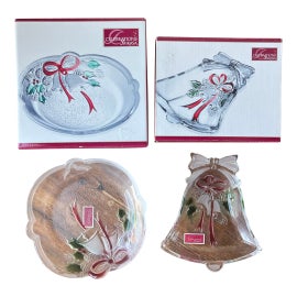 Example of Mikasa Holiday Tableware