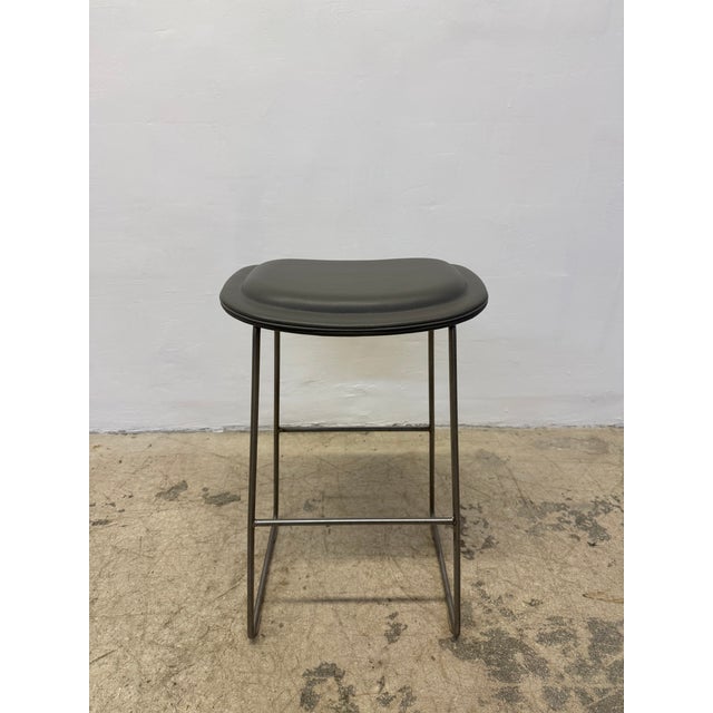 Cappellini Jasper Morrison Hi Pad Counter Stools for Cappellini - Set of Three For Sale - Image 4 of 12