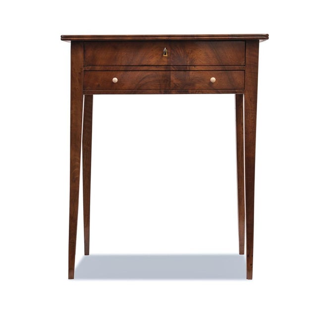 Brown Biedermeier Side Table in Walnut, 1820 For Sale - Image 8 of 10