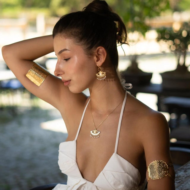 Early 21st Century Pearl Vision Evil Eye Gold Dangle Earrings, A Pair For Sale - Image 5 of 9