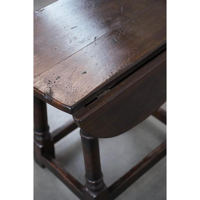 Antique English Loop-Eared Side Table in Oak, 18th Century For Sale - Image 11 of 17