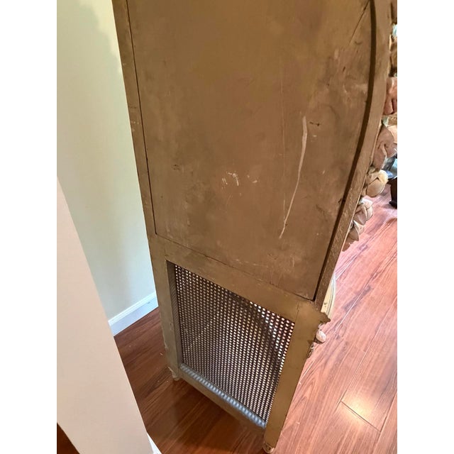 Vintage Hollywood Regency Corner Etagere For Sale - Image 15 of 17