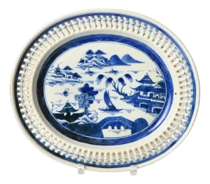 19th Century Chinese Openwork Porcelain Platter