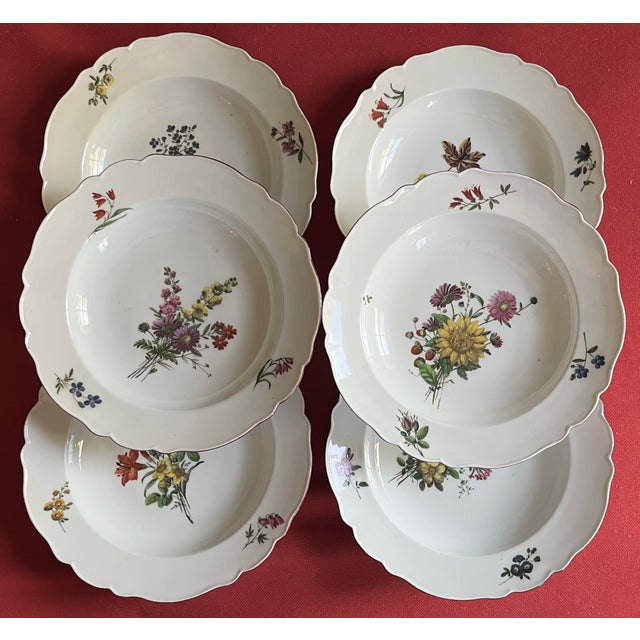 Antique Early 19th Century Italian Ginori a Doccia Porcelain Soup Bowls With Flower Decoration Circa 1815 - Set of 6 For Sale - Image 9 of 16