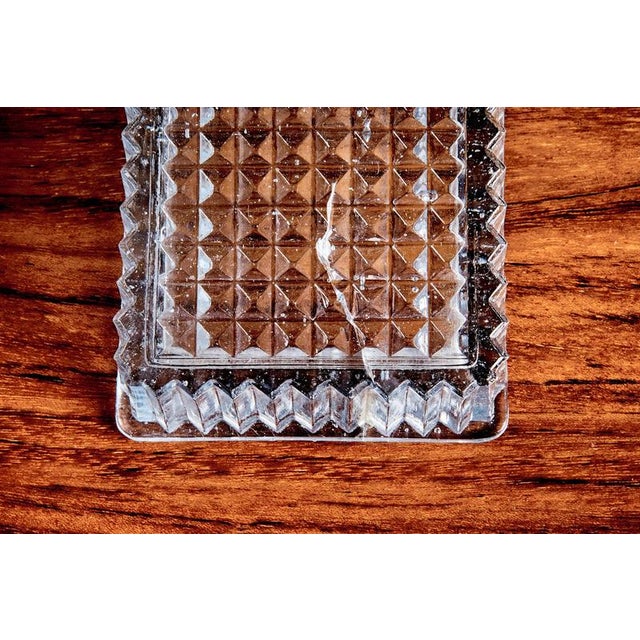 1940s Chrome and Glass Counter Top Shelf attributed to Jacques Adnet, France, 1940s For Sale - Image 5 of 14