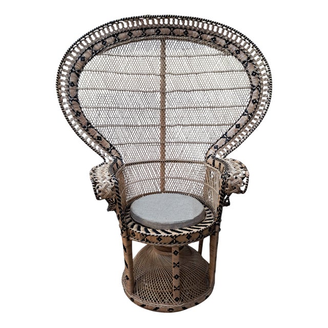 Set of Large Mid-Century Wicker Rattan Peacock Chair and Ottoman, 1970s For Sale