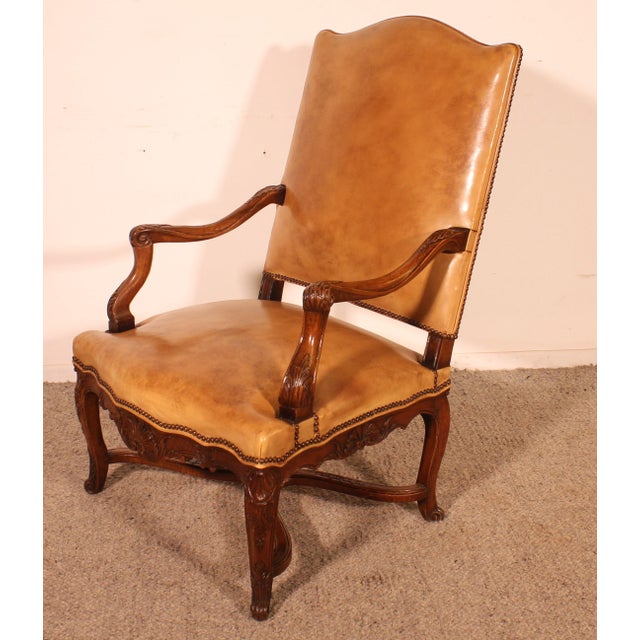 18th Century Regency Armchair in Walnut For Sale - Image 5 of 13
