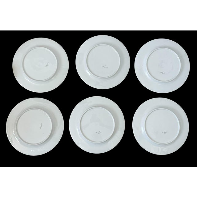 1980s VTG Set of 6 Hand-Painted Fish Dinner Plates . Black and White. Signed. 10.5” For Sale - Image 5 of 6