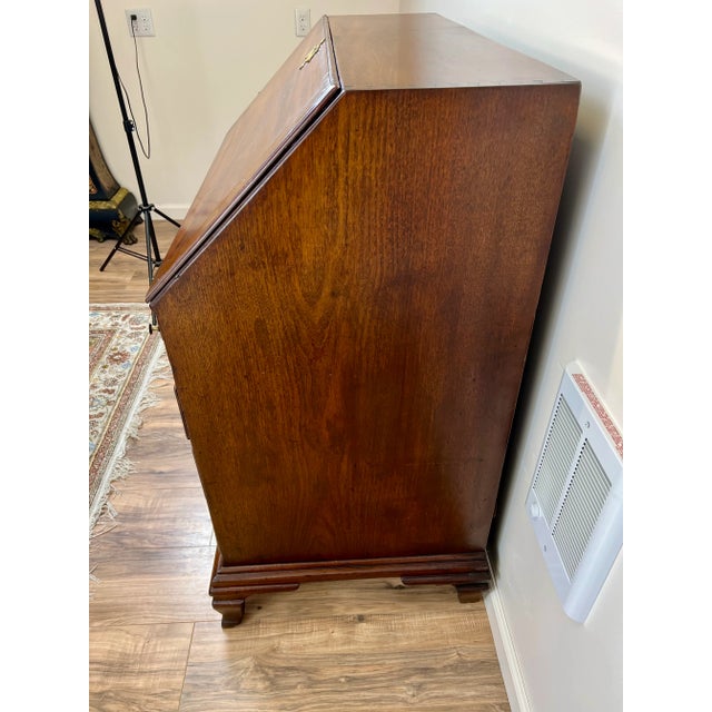 Antique Ri or Southern Ct Chippendale Mahogany Slant Front Secretary C. Late 18th Century For Sale - Image 11 of 12