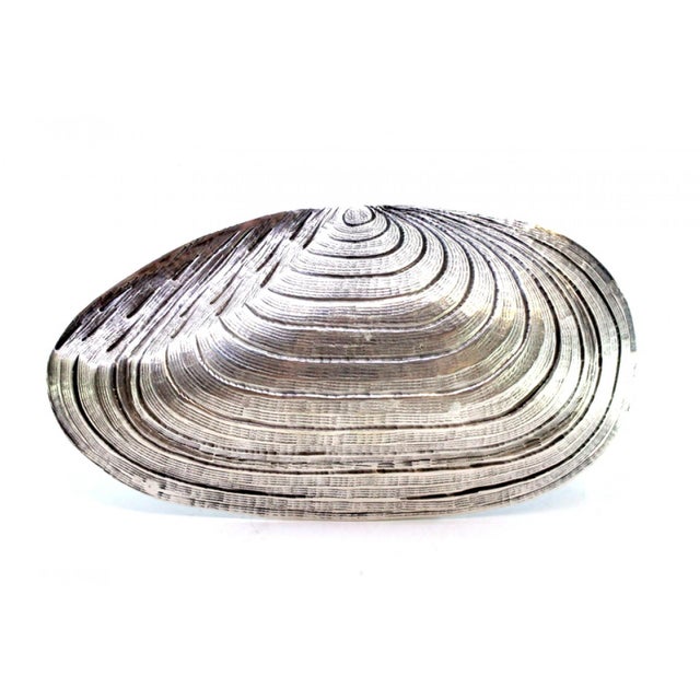 Mussel-Shaped Silver Bowl with Reliefs For Sale - Image 3 of 7