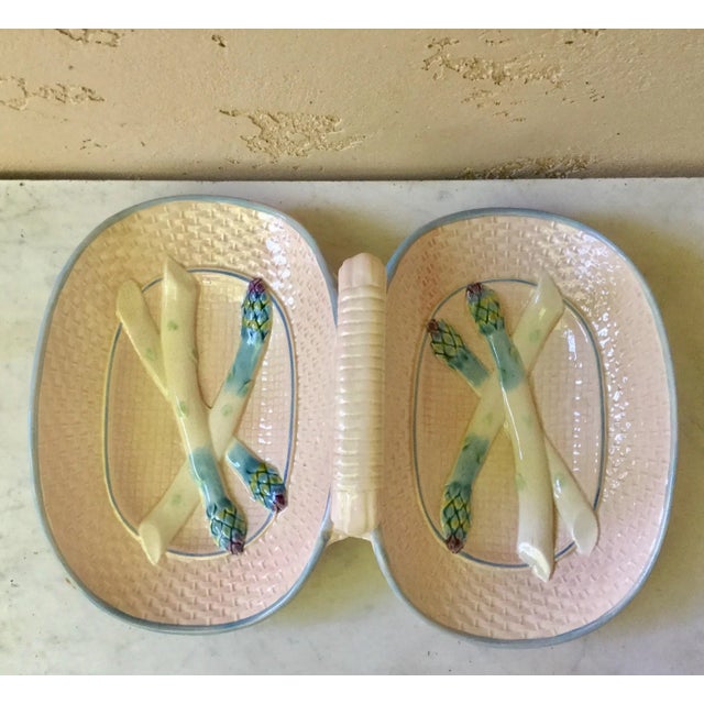 French Provincial Large Majolica Asparagus Handled Double Platter Sarreguemines Circa 1880 For Sale - Image 3 of 6